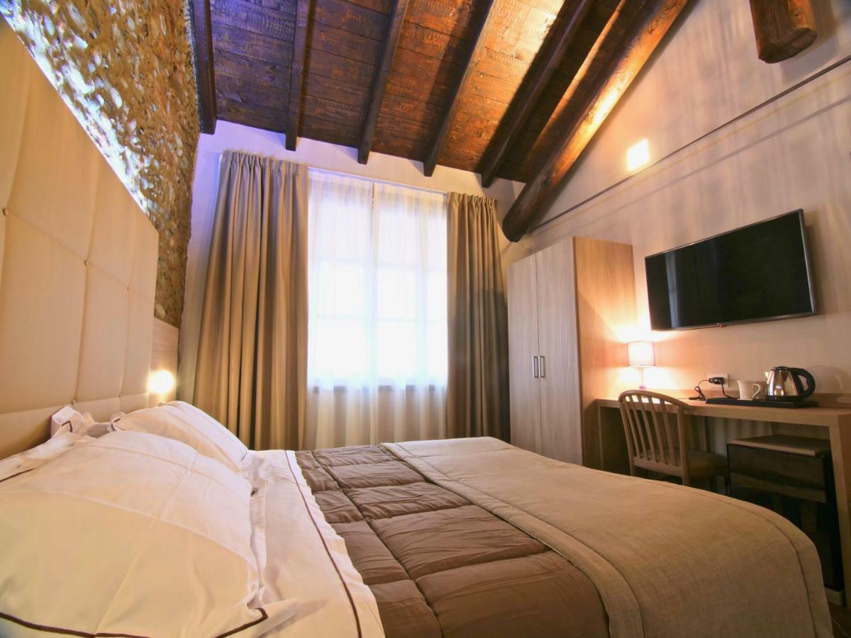 Locanda Papa Nene Osnago Zewnętrze zdjęcie